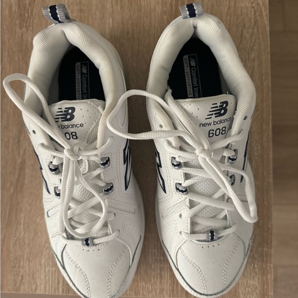 New Balance Sneakers - Picture 3 of 4
